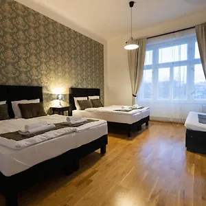 Old Town Spirit Appart hôtel
